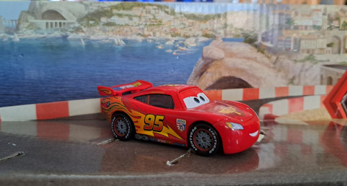 Cars lightning mcqueen - -,